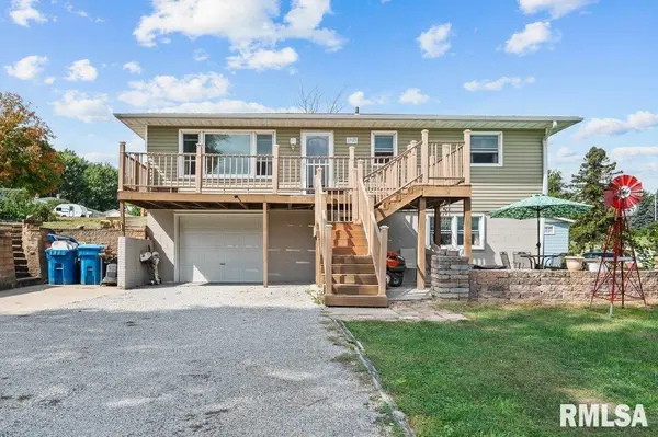 1903 E 6TH ST, Coal Valley, IL 61240