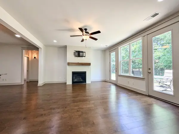 2948 Cherrybark Ct, Hermitage, TN 37076