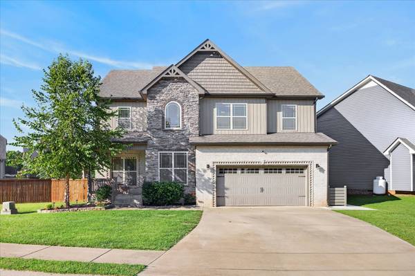 1620 Ellie Piper Cir, Clarksville, TN 37043