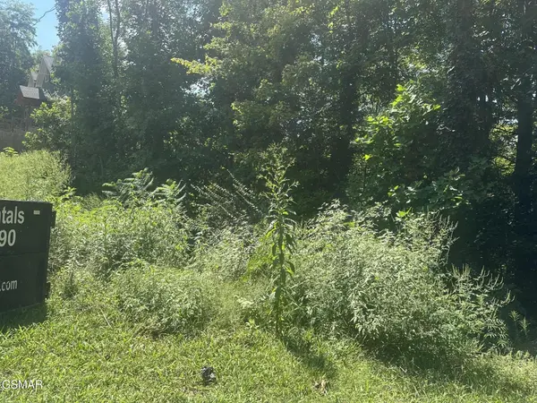 1921 Battle Top Road, Sevierville, TN 37876
