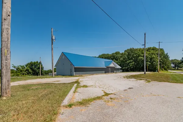 23371 Old Highway 160, Reeds Spring, MO 65737