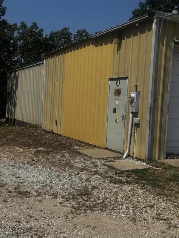 114 Kimberling City Center LN, Kimberling City, MO 65686