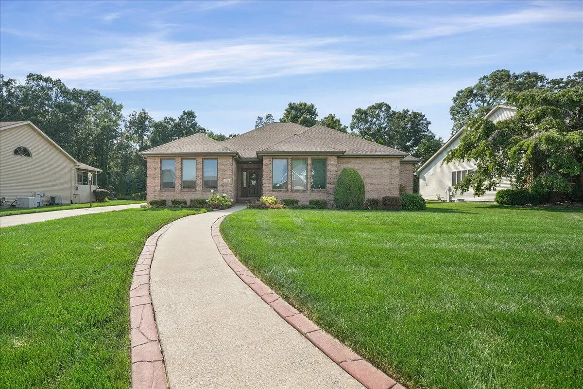 9238 Lane Street, Merrillville, IN 46410