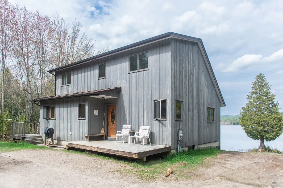 50 Misty WAY, Laurentian Hills, ON K0J 1P0