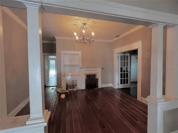 204 N MONROE AVE, Arcadia, FL 34266