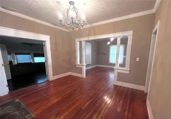 204 N MONROE AVE, Arcadia, FL 34266