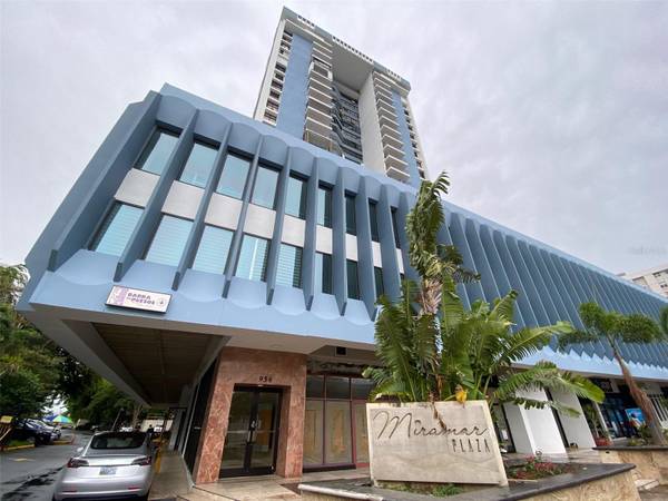 954 AVE DE LA CONSITUCION, MIRAMAR PLAZA #17f, San Juan, PR 00907