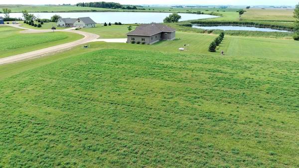 120 Heritage TRL, Hadley, MN 56151