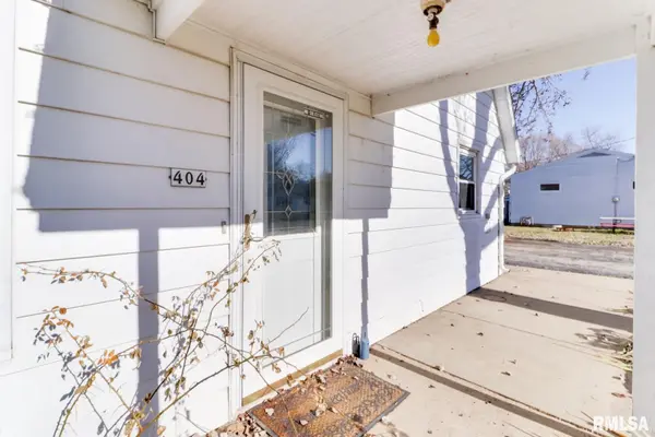 404 W NORTH ST, Danvers, IL 61732