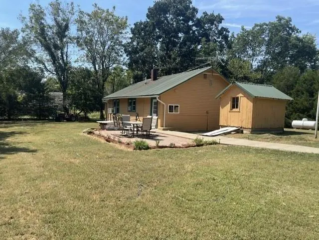 12206 NE State Route D Hiway HWY, Butler, MO 64730