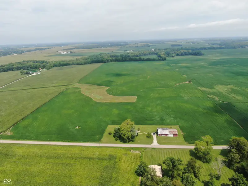 000 600 RD S, Waldron, IN 46182