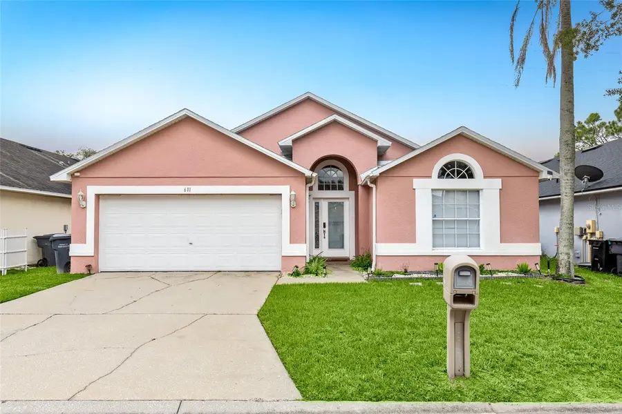 611 SADDLE RIDGE DR, Davenport, FL 33896