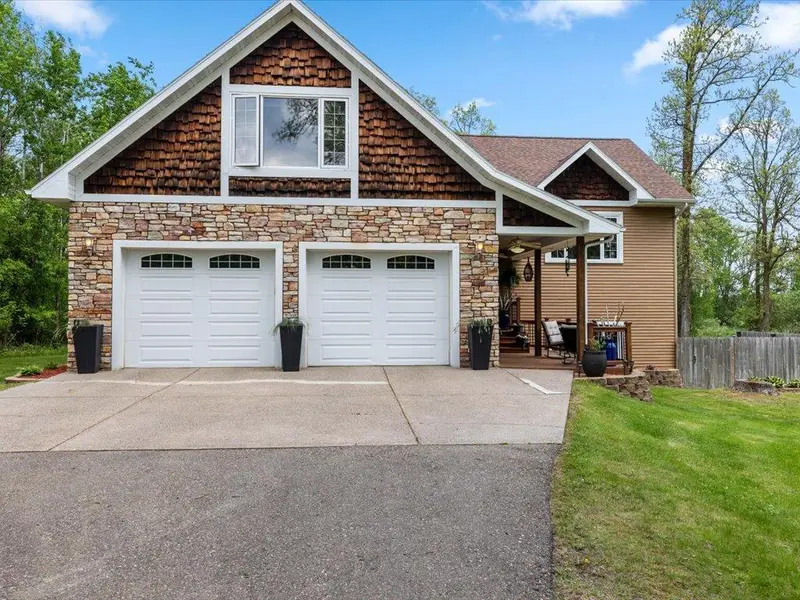 7414 Burr LN, Brainerd, MN 56401