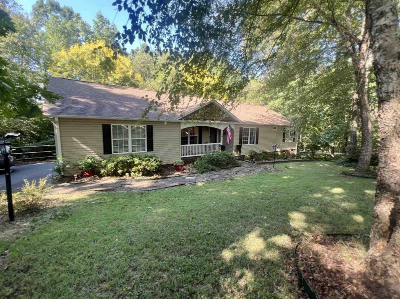 161 Timberlake DR, Inman, SC 29349