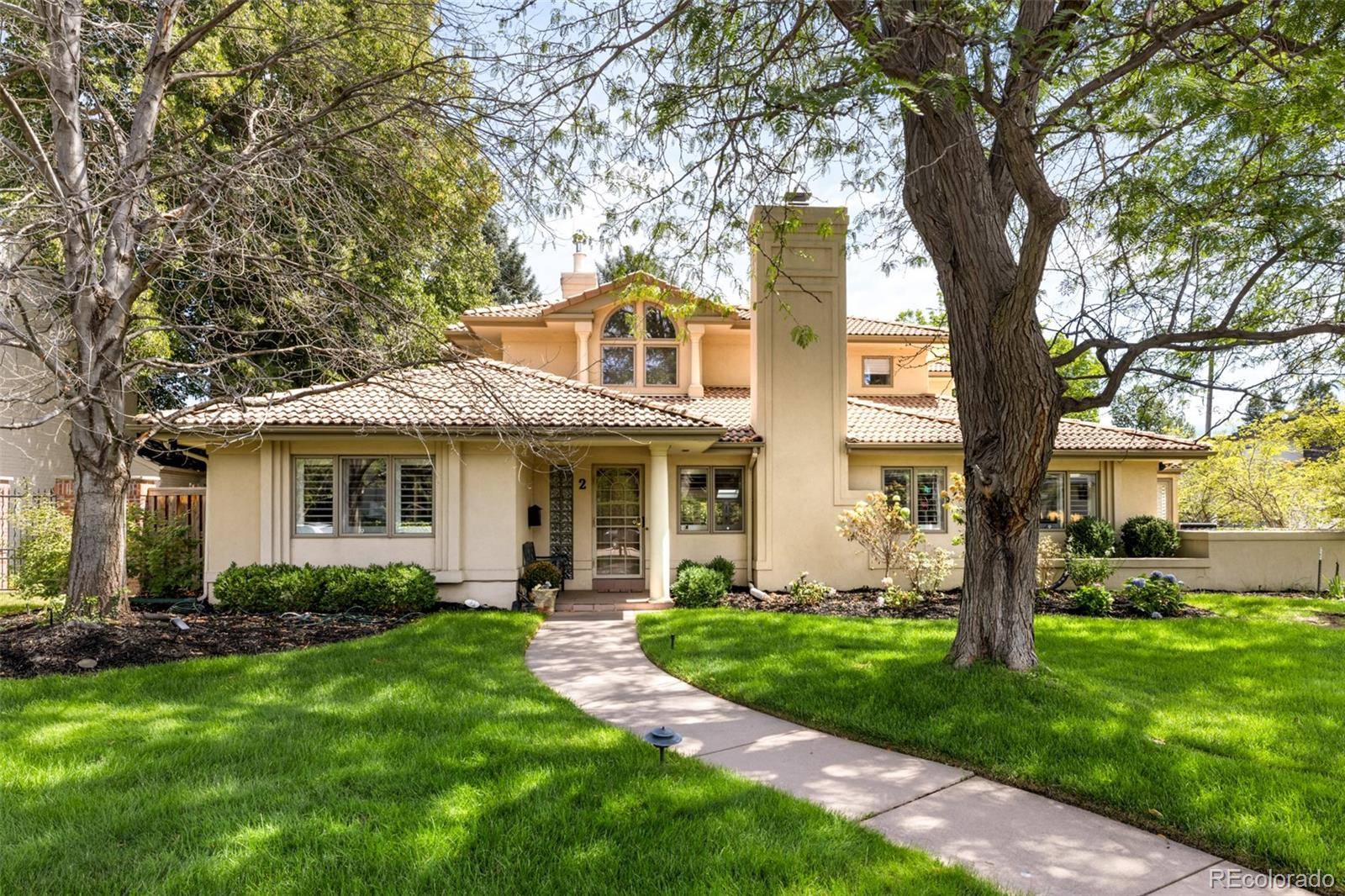 2 Elm ST, Denver, CO 80220