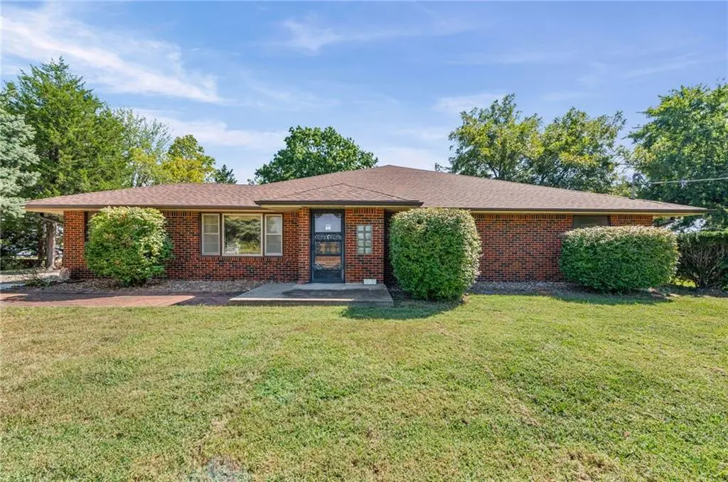 1335 N 90th ST, Kansas City, KS 66112