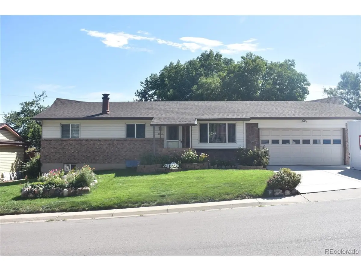 8360 Ralph, Denver, CO 80221