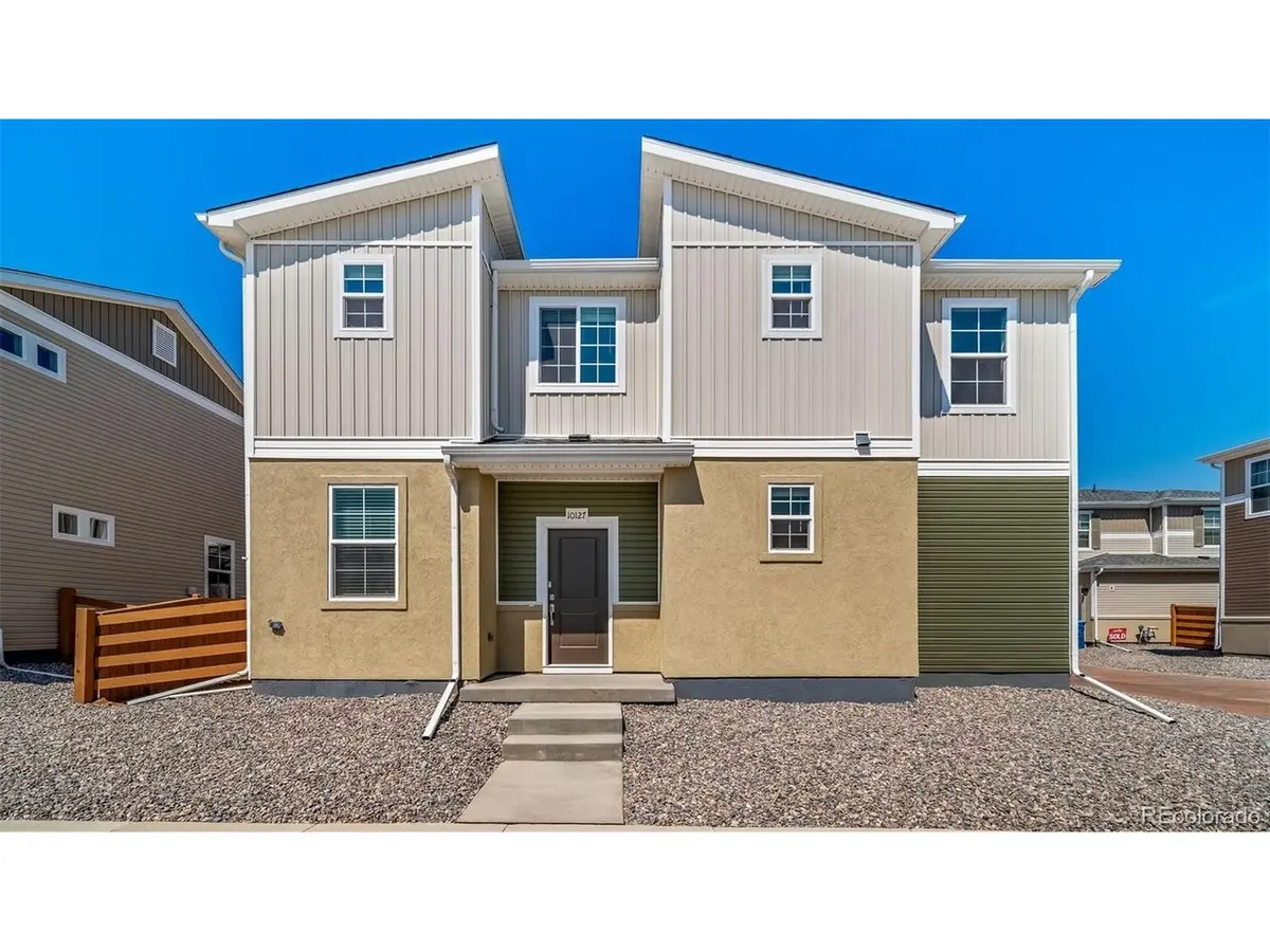 10122 Salem, Commerce City, CO 80022
