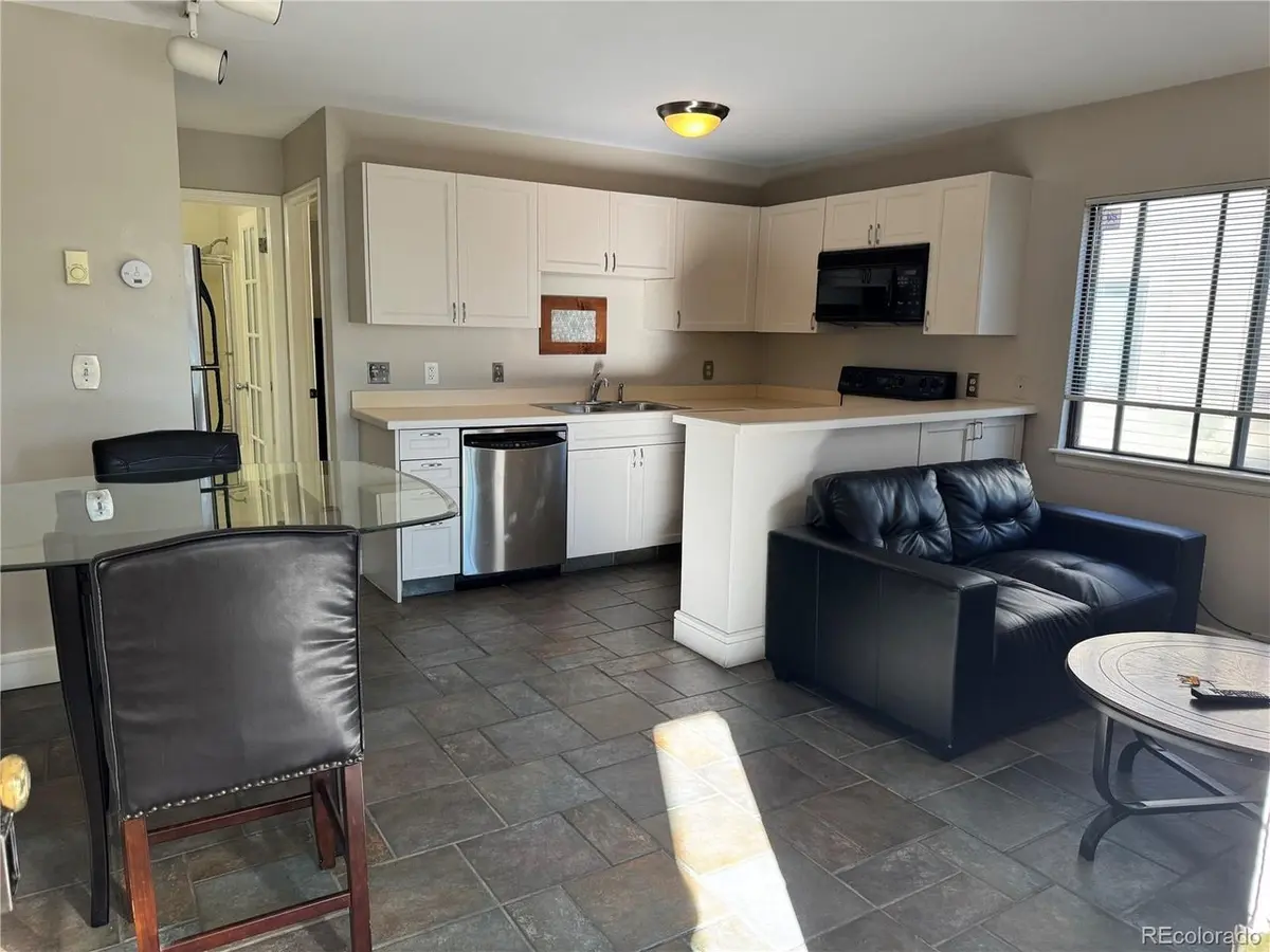 1812 17th #104S, Boulder, CO 80302