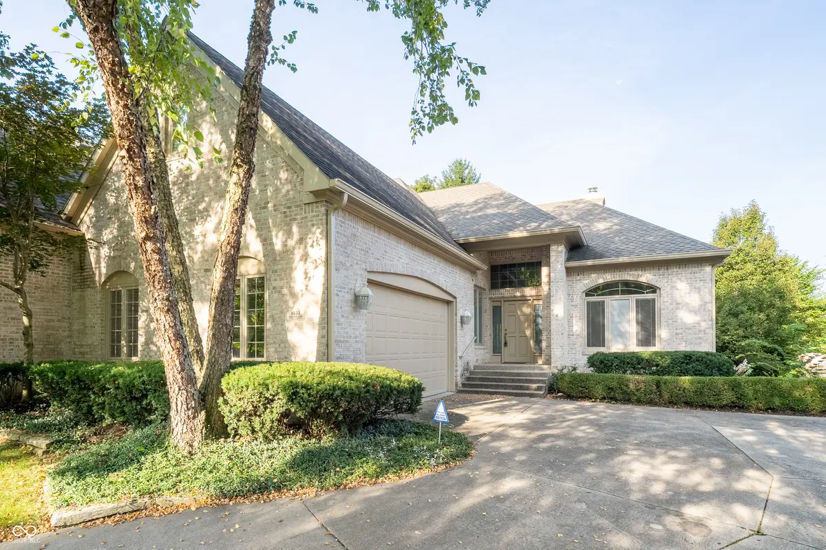 1832 Broadleaf CT, Greenwood, IN 46143