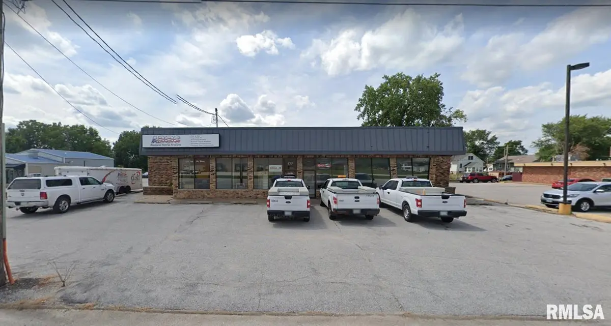 534 W 1ST ST #B, Milan, IL 61264