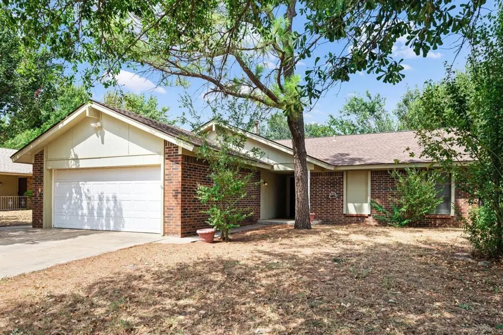 10325 Exter AVE, Yukon, OK 73099