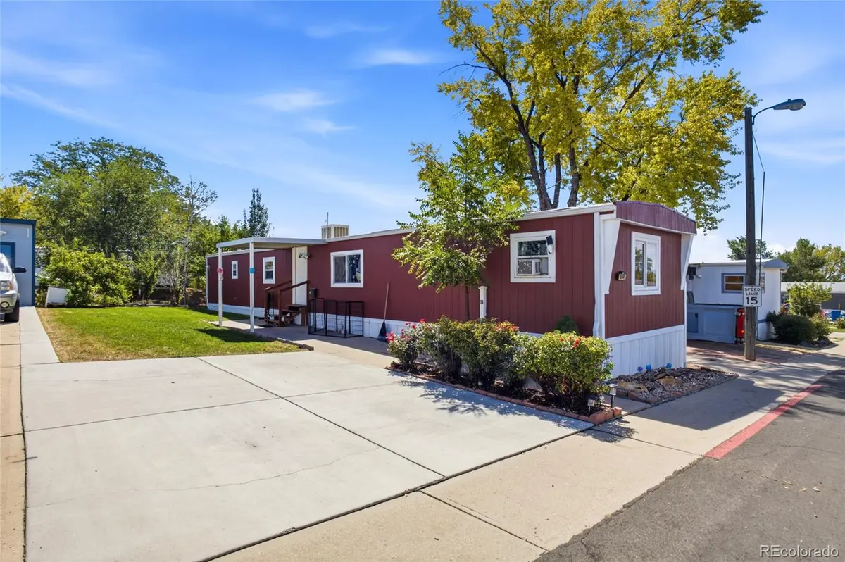 2100 W 100th AVE, Thornton, CO 80260