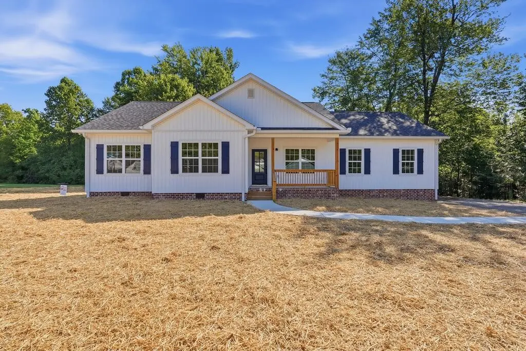 297 Grace Drive #NW, Sparta, TN 38583