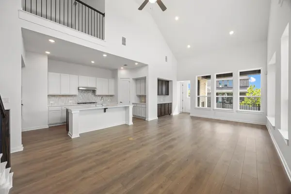 520 High Summit DR, Georgetown, TX 78628