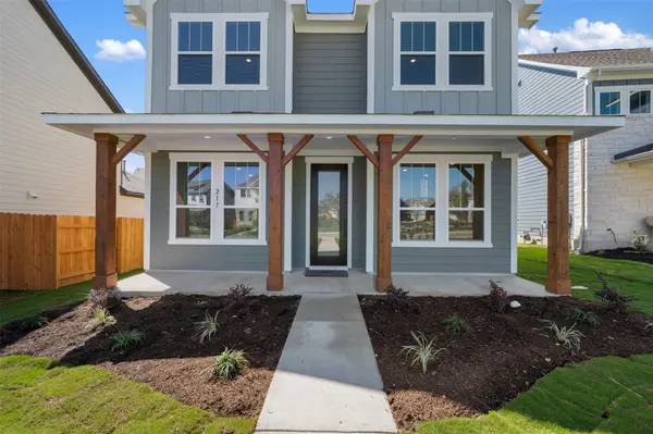 437 Carr DR, Liberty Hill, TX 78642