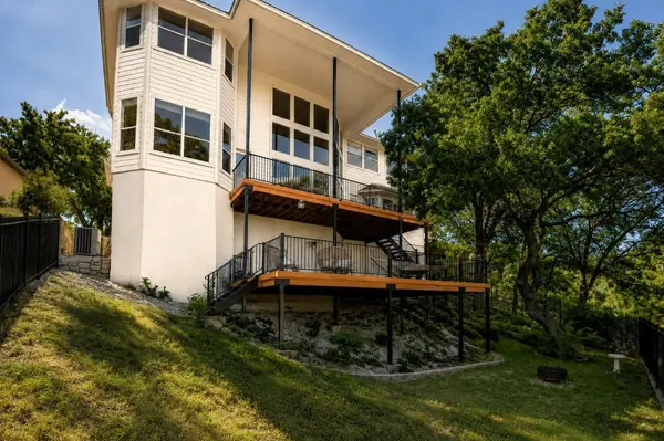 343 Venture BLVD S, Point Venture, TX 78645