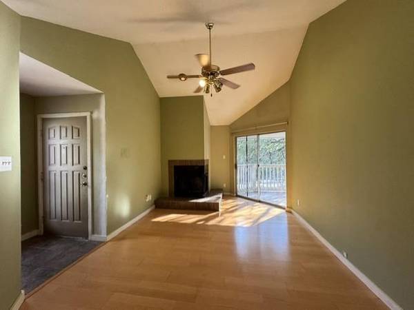 2450 Wickersham LN #102, Austin, TX 78741