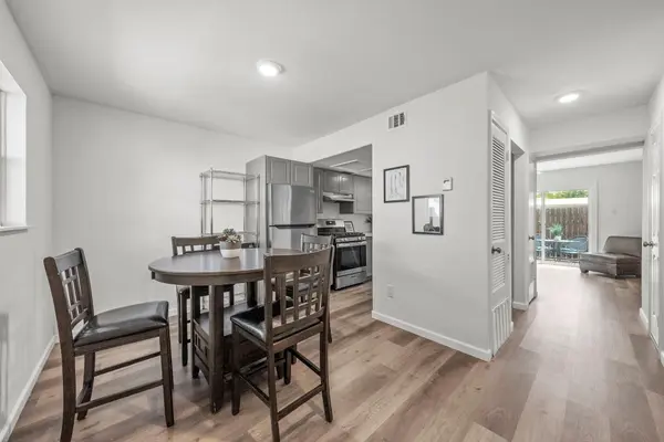 2300 Hancock DR #5, Austin, TX 78756