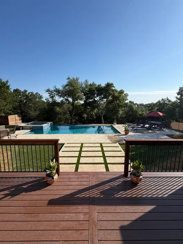 231 Gaucho WAY, Dripping Springs, TX 78620