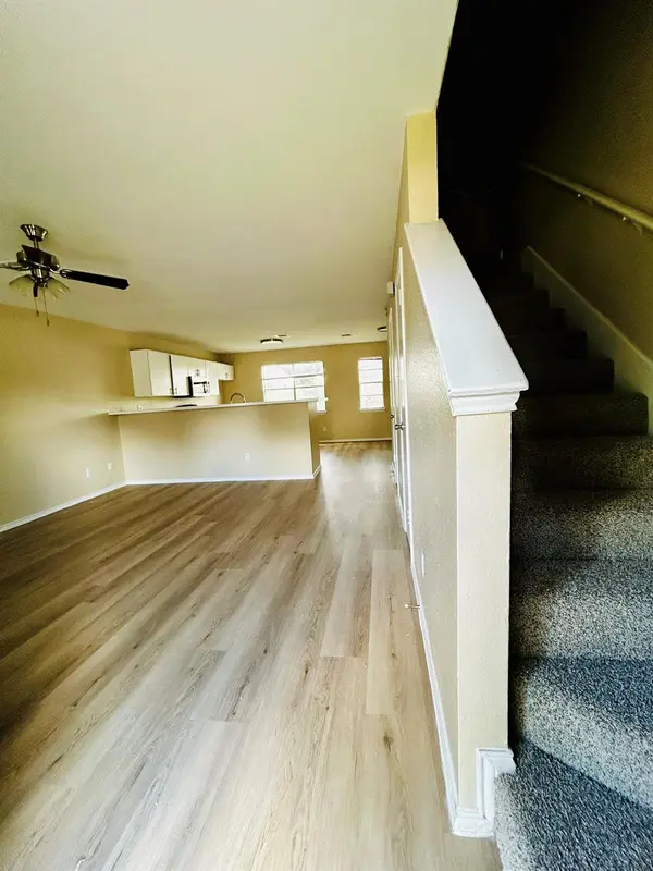 1841 River Crossing CIR #C, Austin, TX 78741