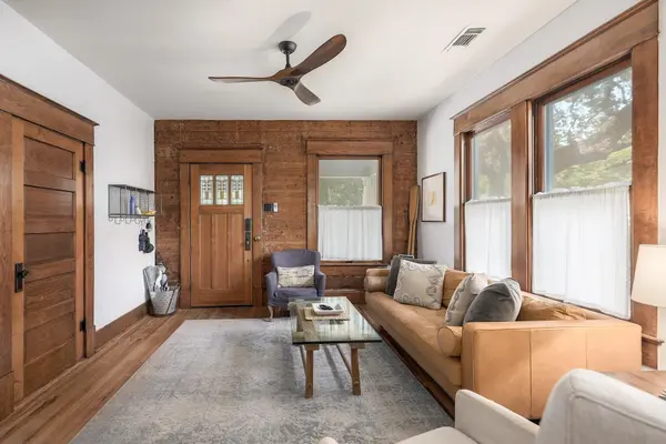 705 Patterson Ave, Austin, TX 78703