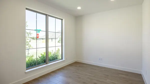 1205 Glen Heather DR, Georgetown, TX 78633