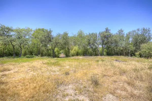355 E Clark ST, Canyon Lake, TX 78133