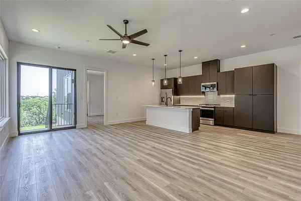 590 Old Mill RD #139, Cedar Park, TX 78613