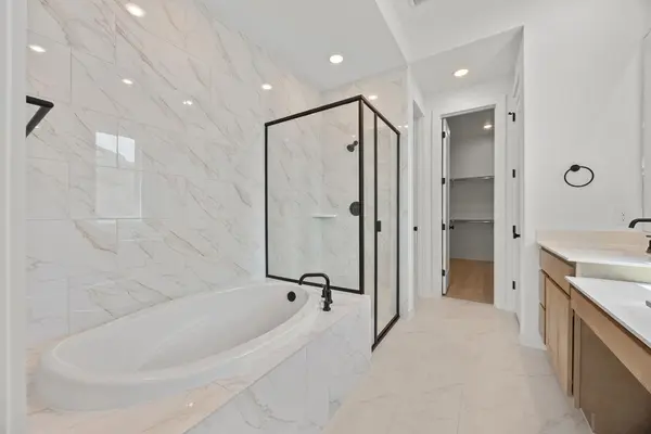 1216 Wolf Canyon RD, Georgetown, TX 78628