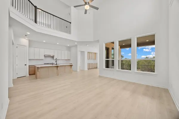 1216 Wolf Canyon RD, Georgetown, TX 78628