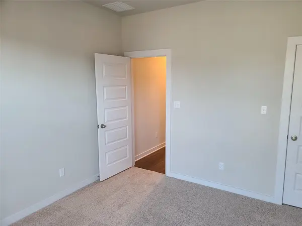 121 High Plains DR, Georgetown, TX 78628