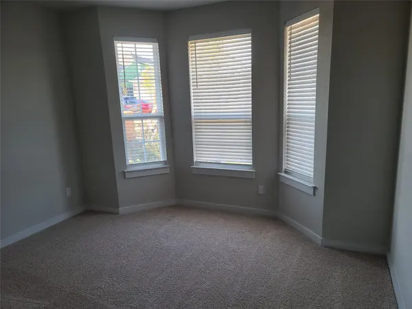 121 High Plains DR, Georgetown, TX 78628