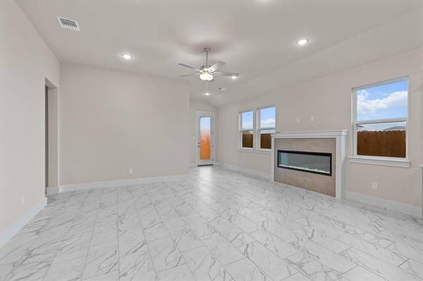 405 Stellar Wind DR, Georgetown, TX 78628