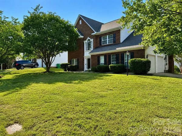 6102 Tesh CT, Charlotte, NC 28269