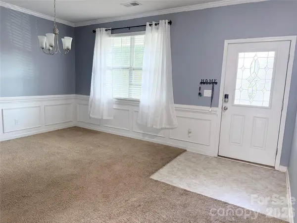 107 Longleaf DR, Mooresville, NC 28117