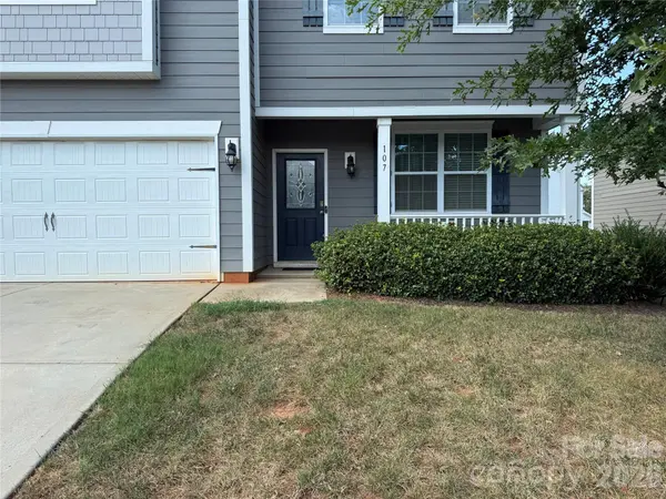 107 Longleaf DR, Mooresville, NC 28117