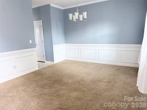 107 Longleaf DR, Mooresville, NC 28117
