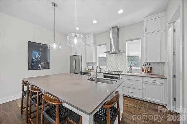 4017 Plaza Row CT, Charlotte, NC 28205