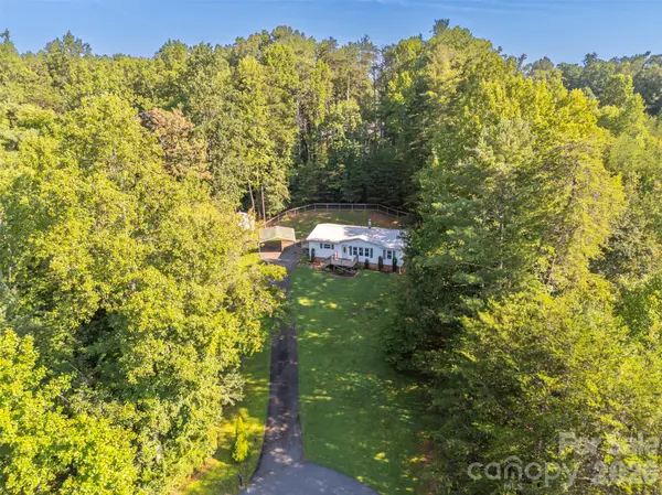 3011 Mill Race CT, Morganton, NC 28655